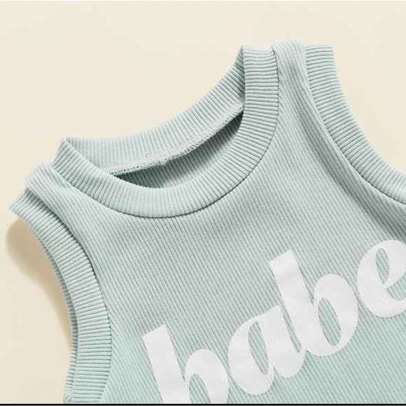 Baby Girl 2Pc Set 12M - Picture 3 of 4